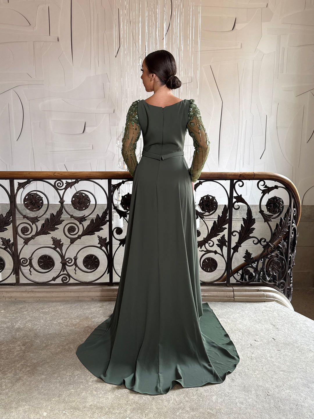 Robe de soirée kaki élégante pour mariage