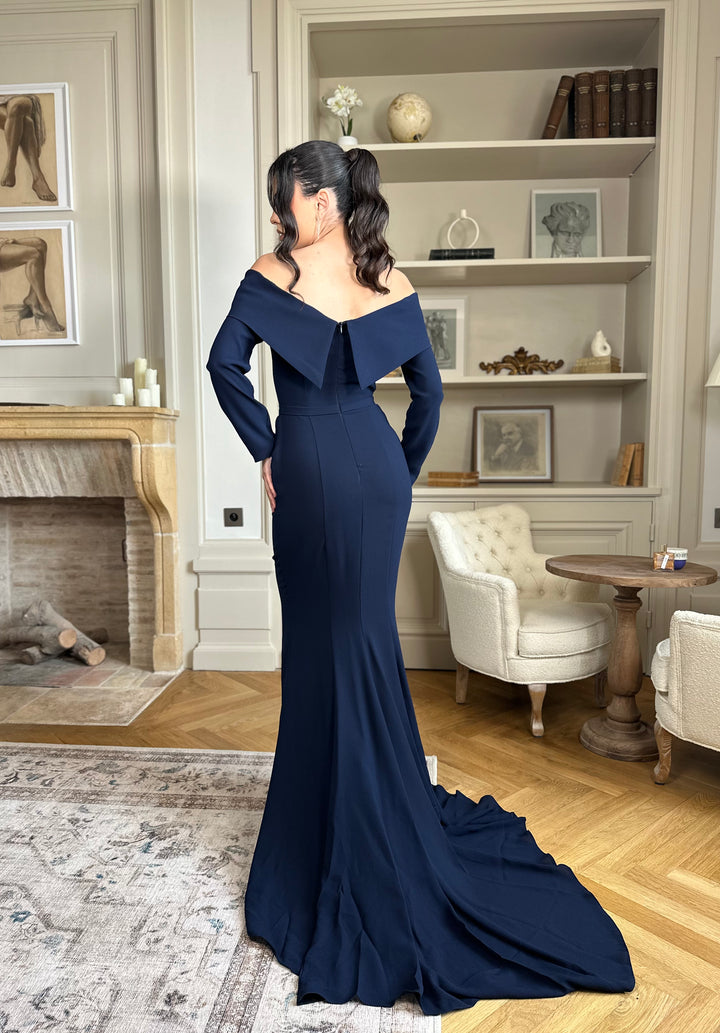 Yasmine Marineblau