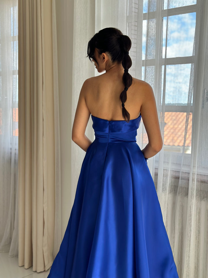 Polina Königsblau