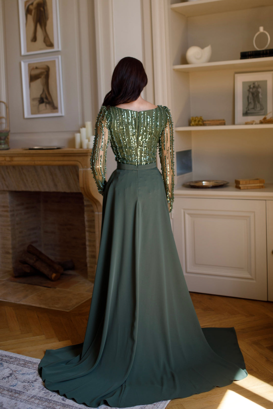 Longue robe de soirée élégante kaki, sans fente, avec une traine, manche longue, col rond, pour tout d'événement, mariage, gala, cérémonie