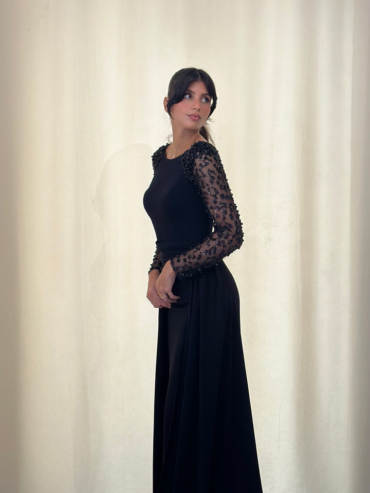Robe de soirée noir perlée