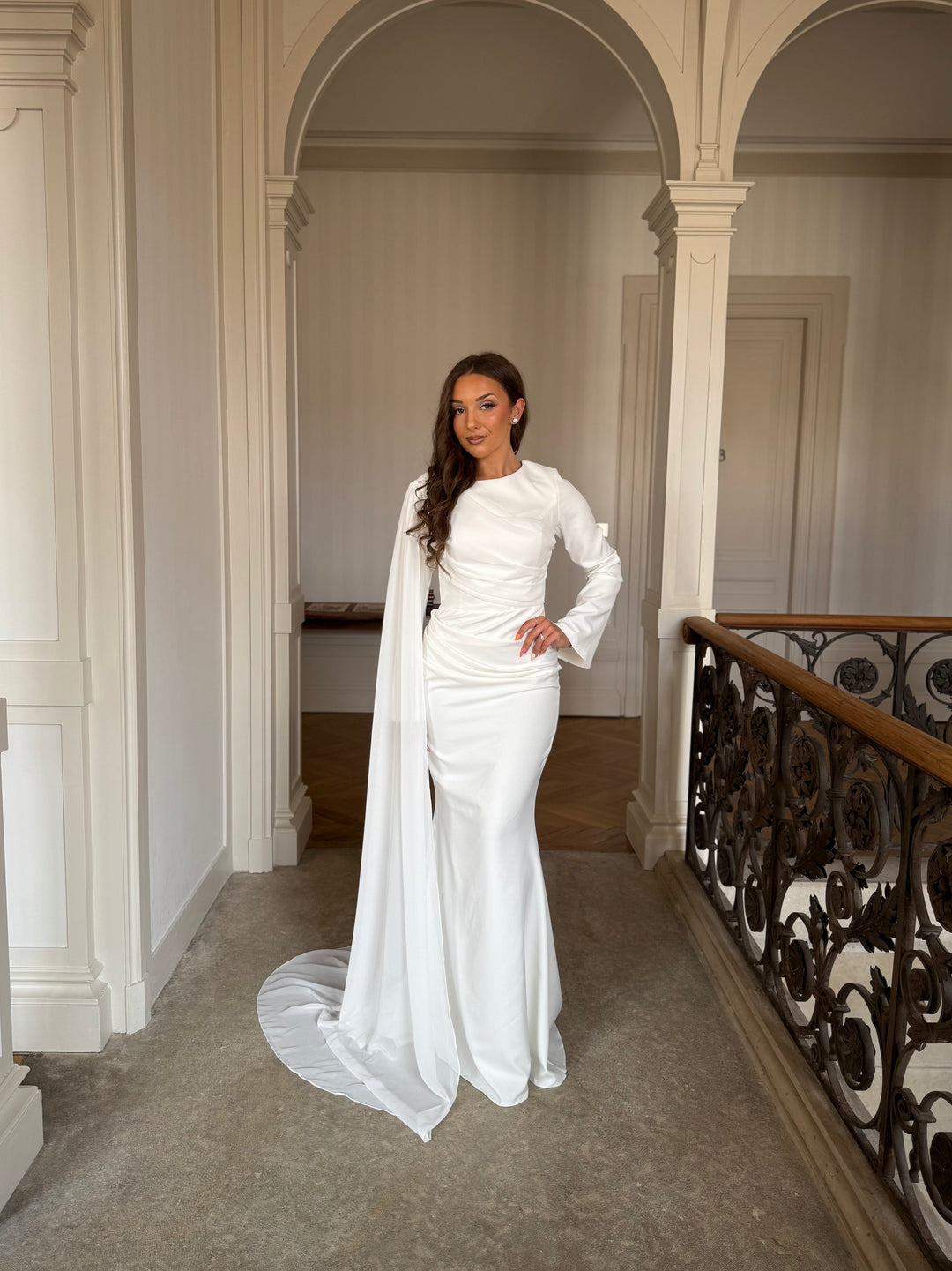 Robe de soirée blanche élégante pour marier