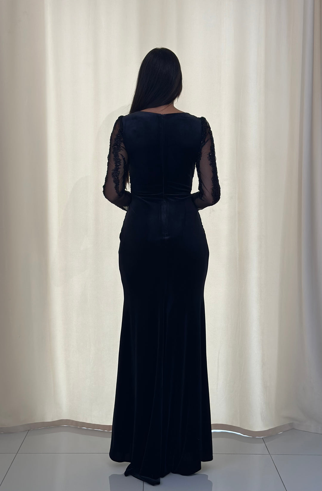 longue robe de soirée noir en velour pour mariage
