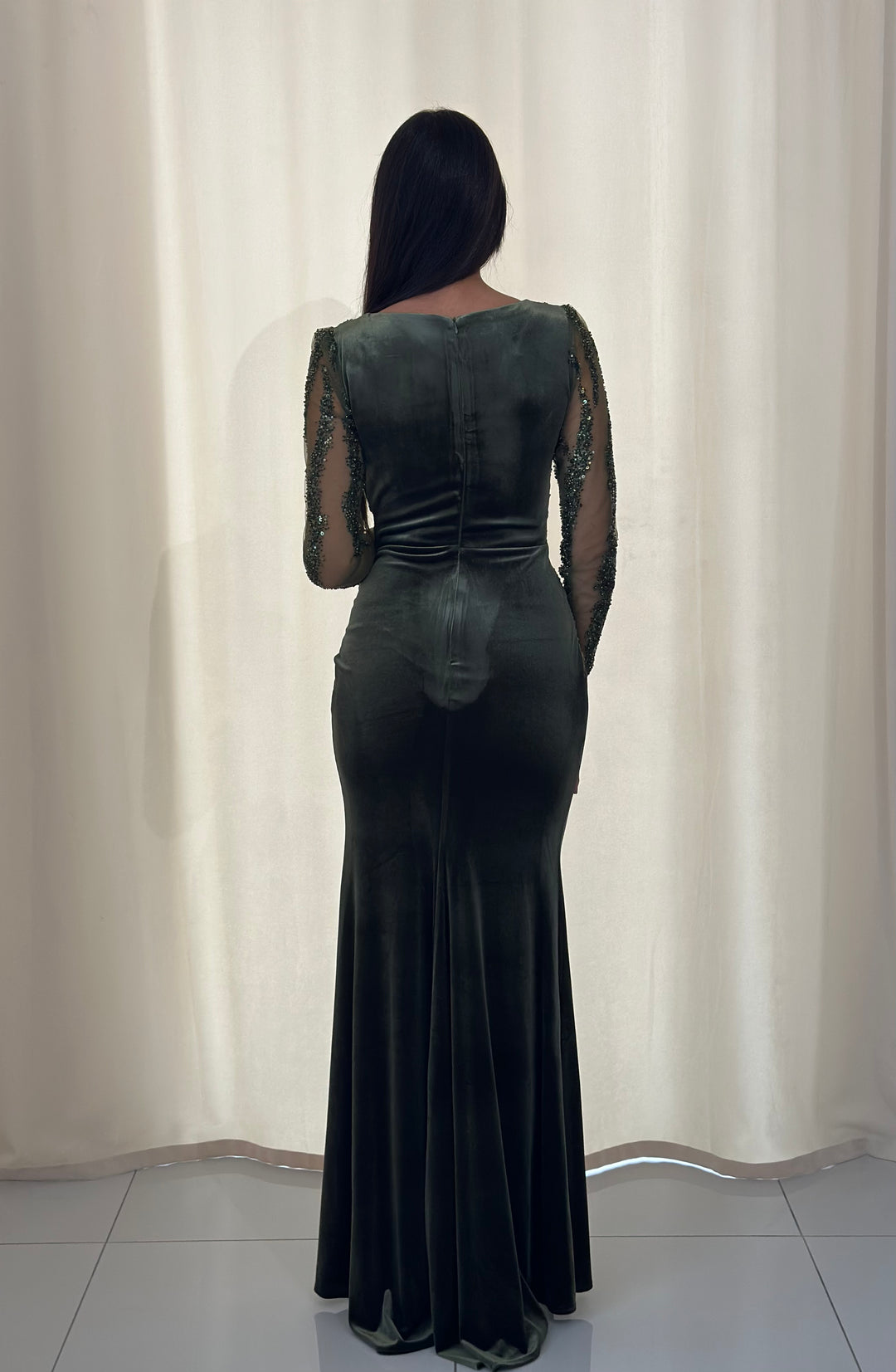 longue robe de soirée vert en velour pour mariage