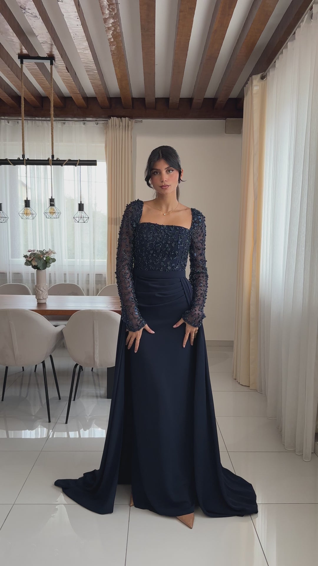 Mavra Blau