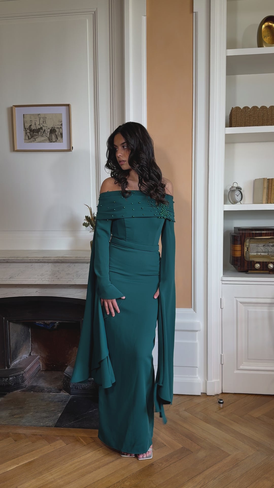 Longue robe de soirée vert émeraude, avec une fente à l'arrière, col bateau pour tout type de mariage, cérémonie, événement, gala