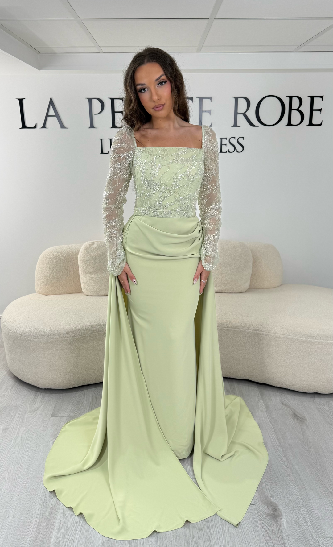 Robe de soirée chic longue et élégante pour mariage et cérémonie — La Petite Robe