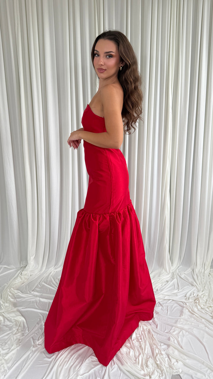 Robe de soirée rouge Rita, bustier façon corset en taffetas