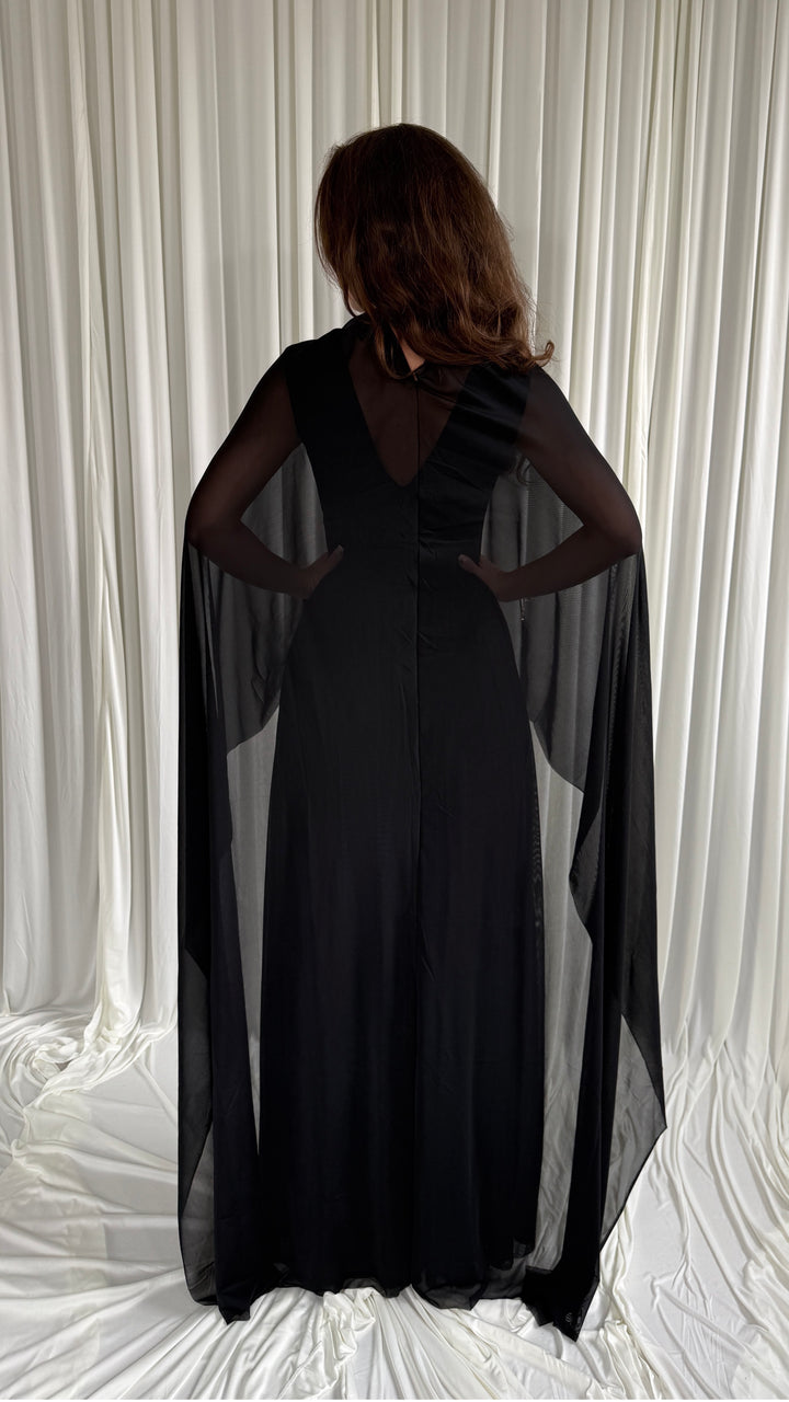 Robe de soirée longue noire Suna à jupe froncée, sans fente