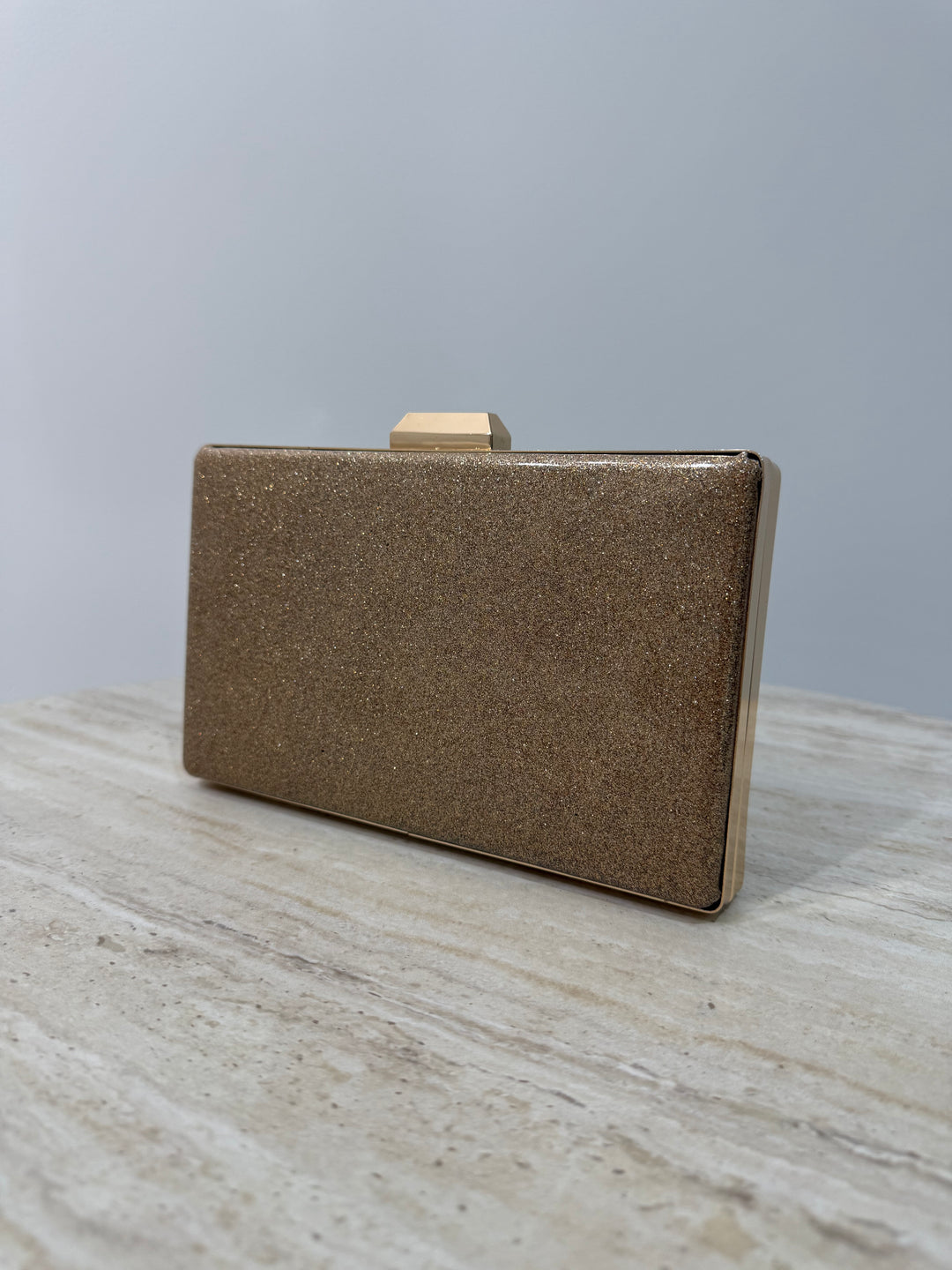 Pochette de soirée dorée élégante LaPetiteRobe