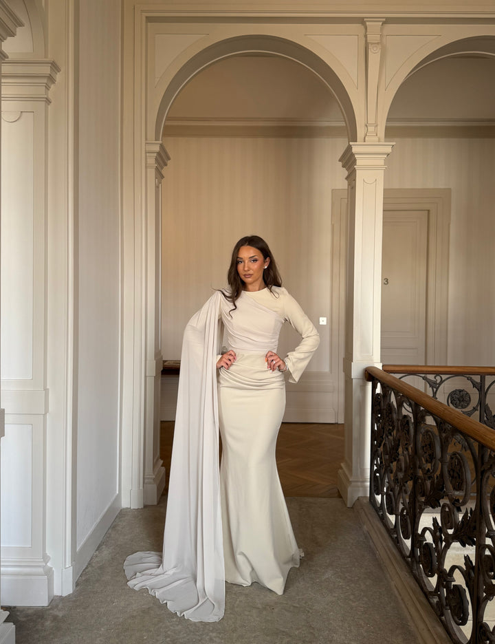 Almila Beige