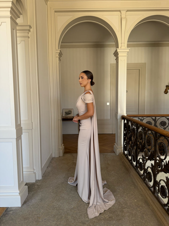 Eva Beige