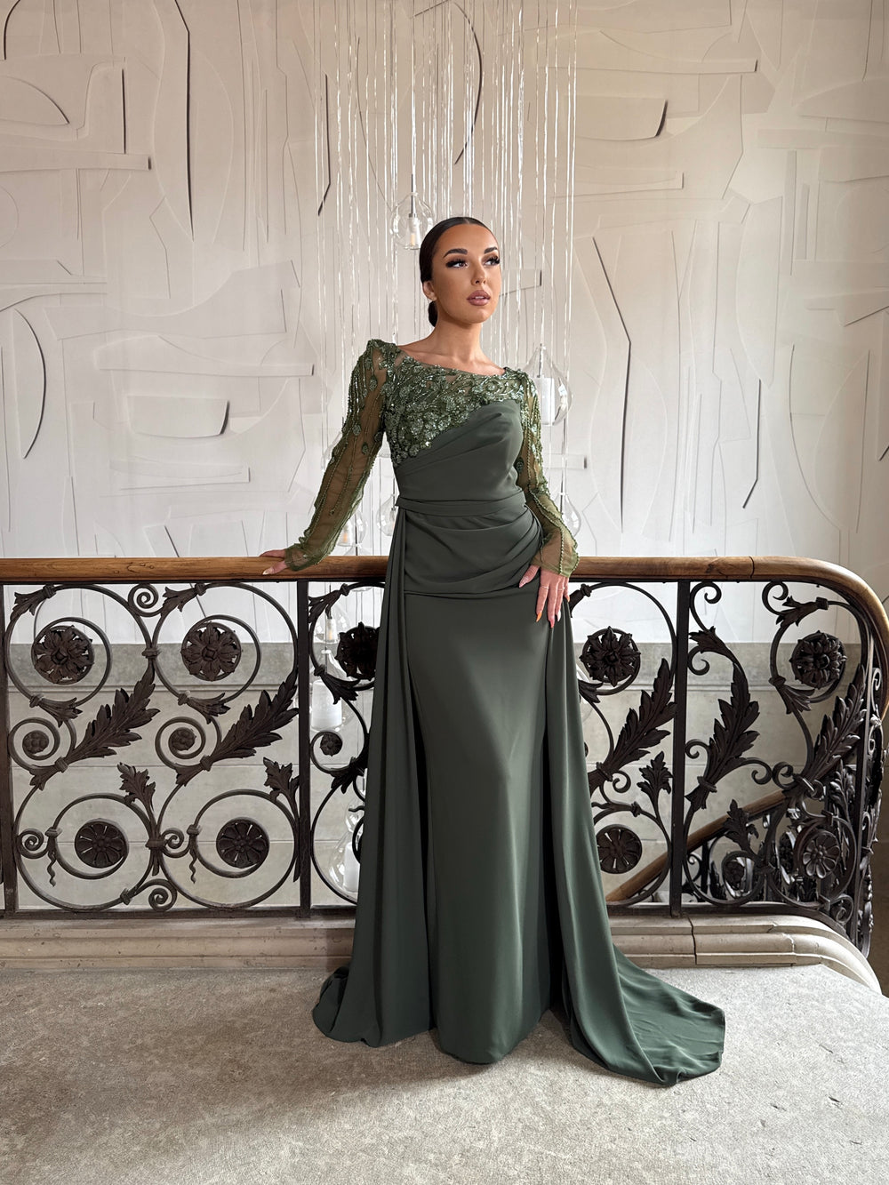 Robe de soirée kaki élégante pour mariage