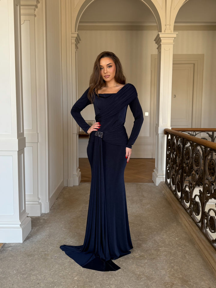 Longue robe de soirée bleu marine élégante, col carré avec effet drapé, sans fente, manche longue pour tout type d'événement, mariage, gala, cérémonie, 