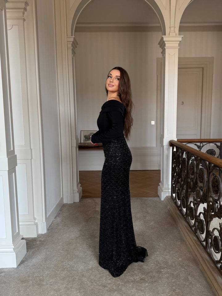 élégante longue robe de soirée noir, col bateau, manche longue, sans fente, le bas entièrement perlés, pour tout type d'événement, gala, cérémonie, mariage demoiselle d'honneur