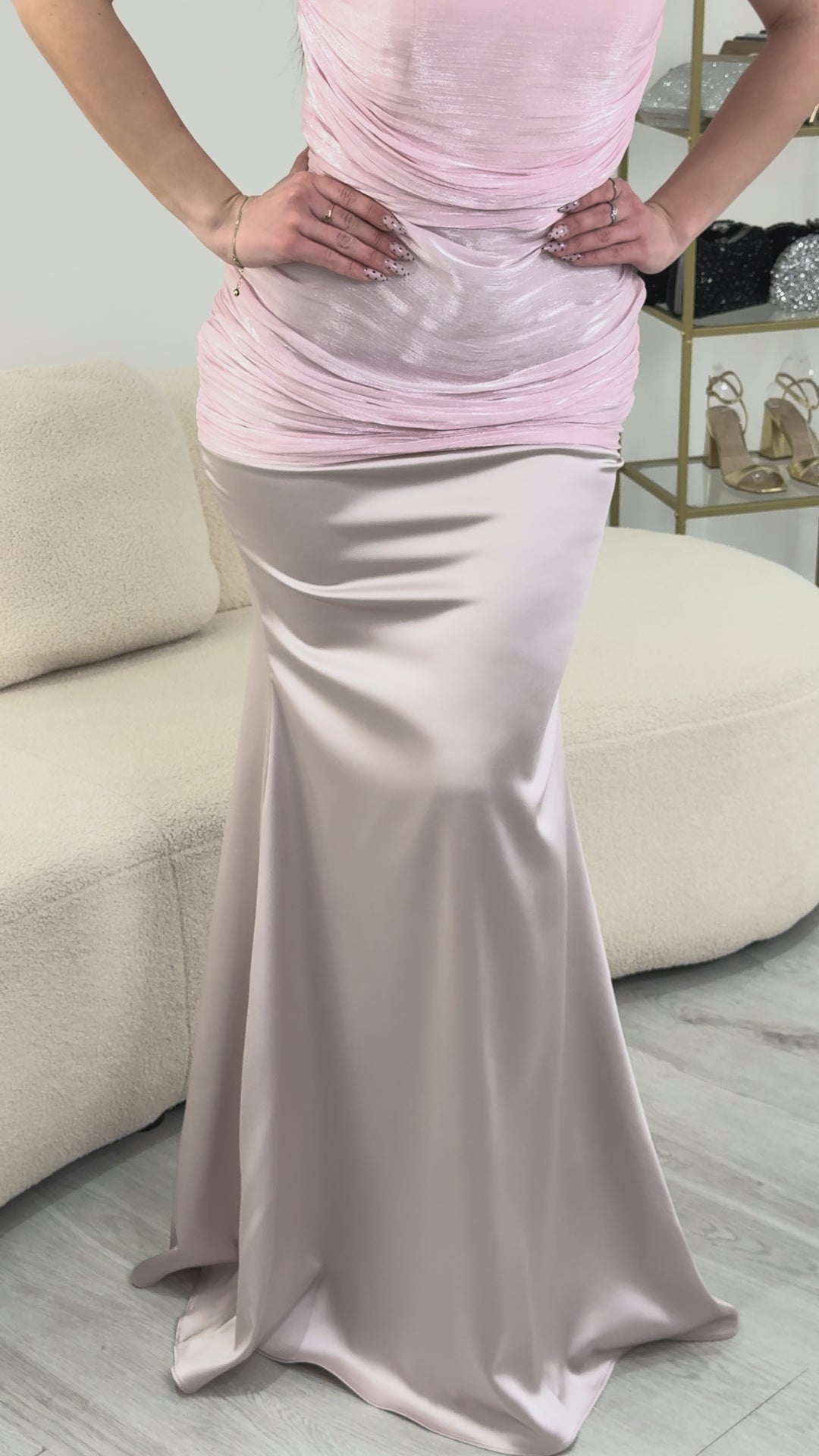 Vestido de noche rosa - Lavin