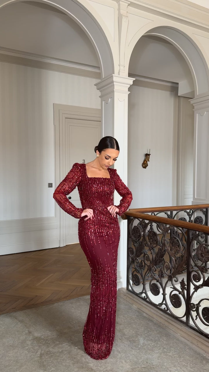 Ayaka Bordeaux