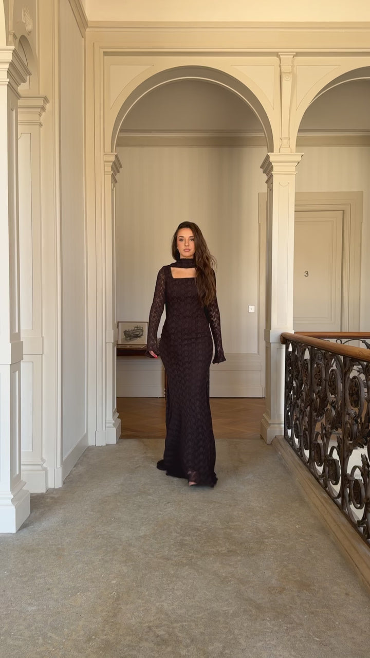 longue robe de soirée élégante marron, sans fente, avec une traine, col carré, pour tout type d'événement, mariage, gala, cérémonie