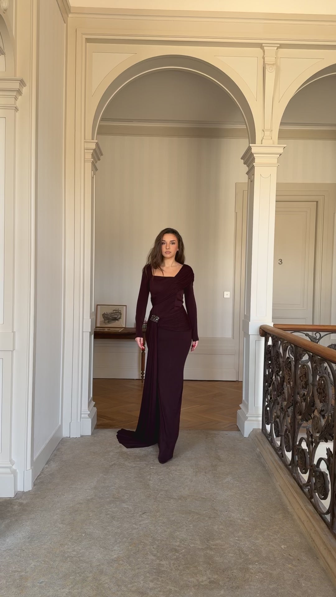 élégante longue robe de soirée marron, col carré avec effet drapé, manche longue, sans fente, pour tout type d'événement, mariage, gala , cérémonie