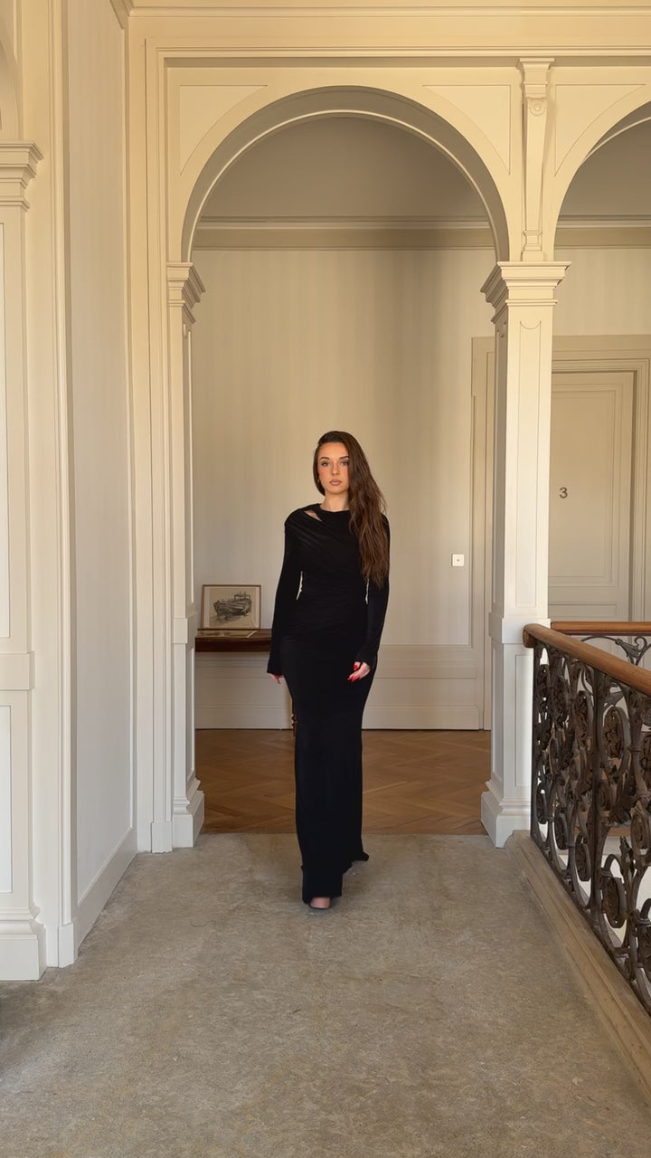 Longue robe de soirée chic noir, manche longue, sans fente, col rond pour tout type d'évenement, mariage, gala, cérémonie
