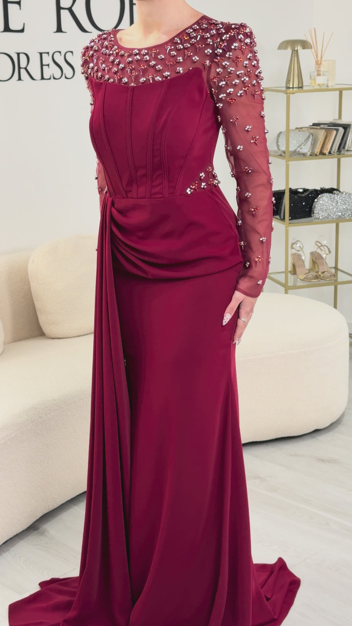Bordo Abiye - Selin