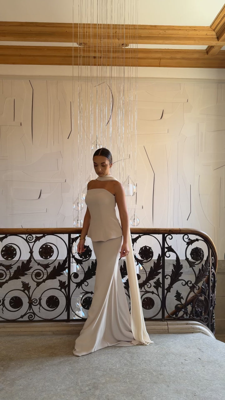 Adela Beige